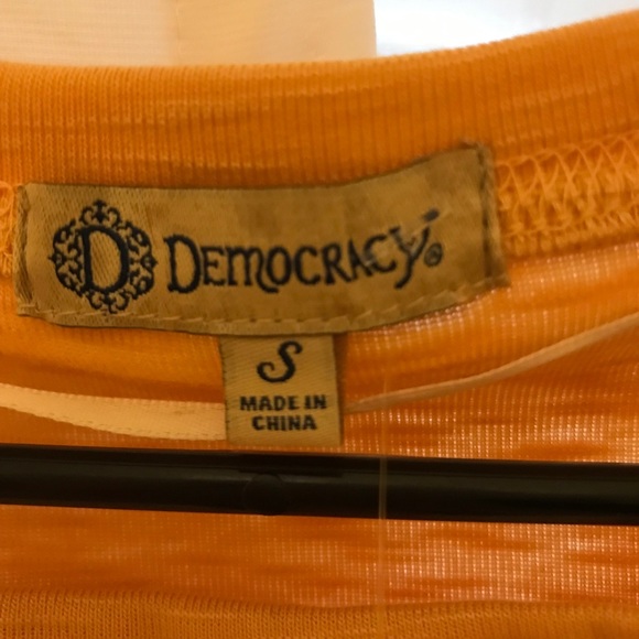 Tee - Picture 4 of 4